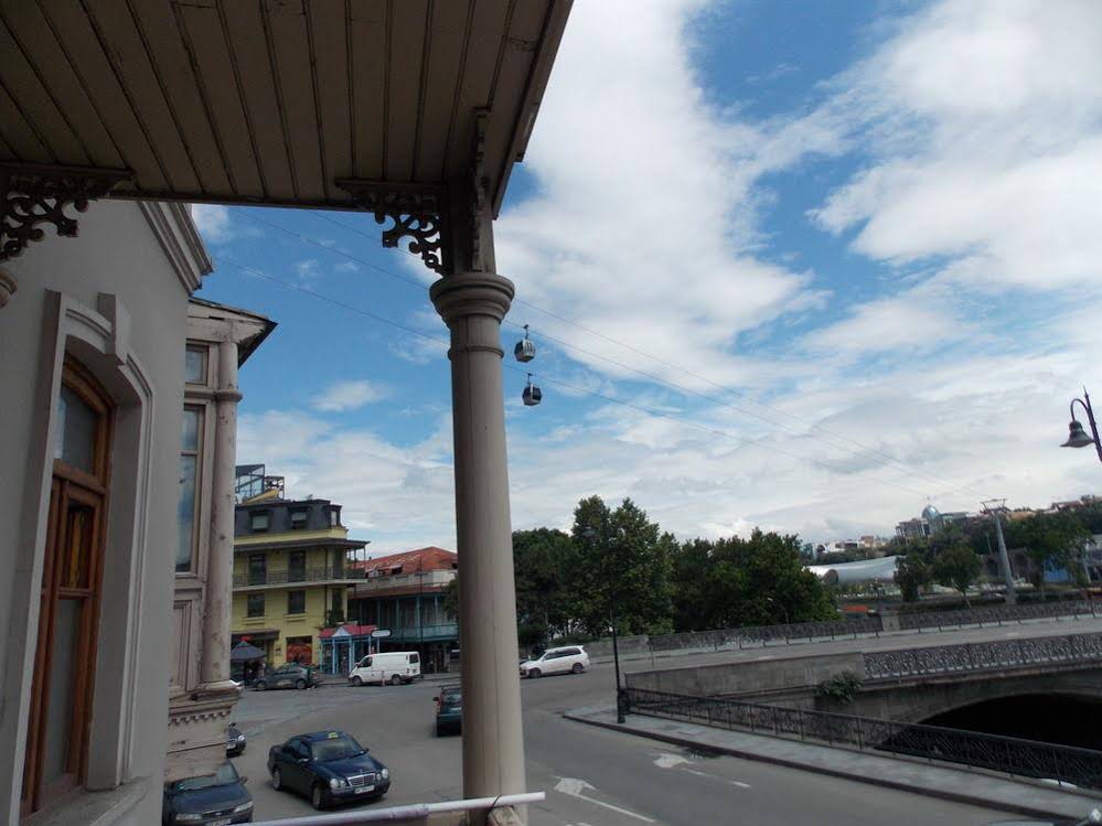 Median Inn