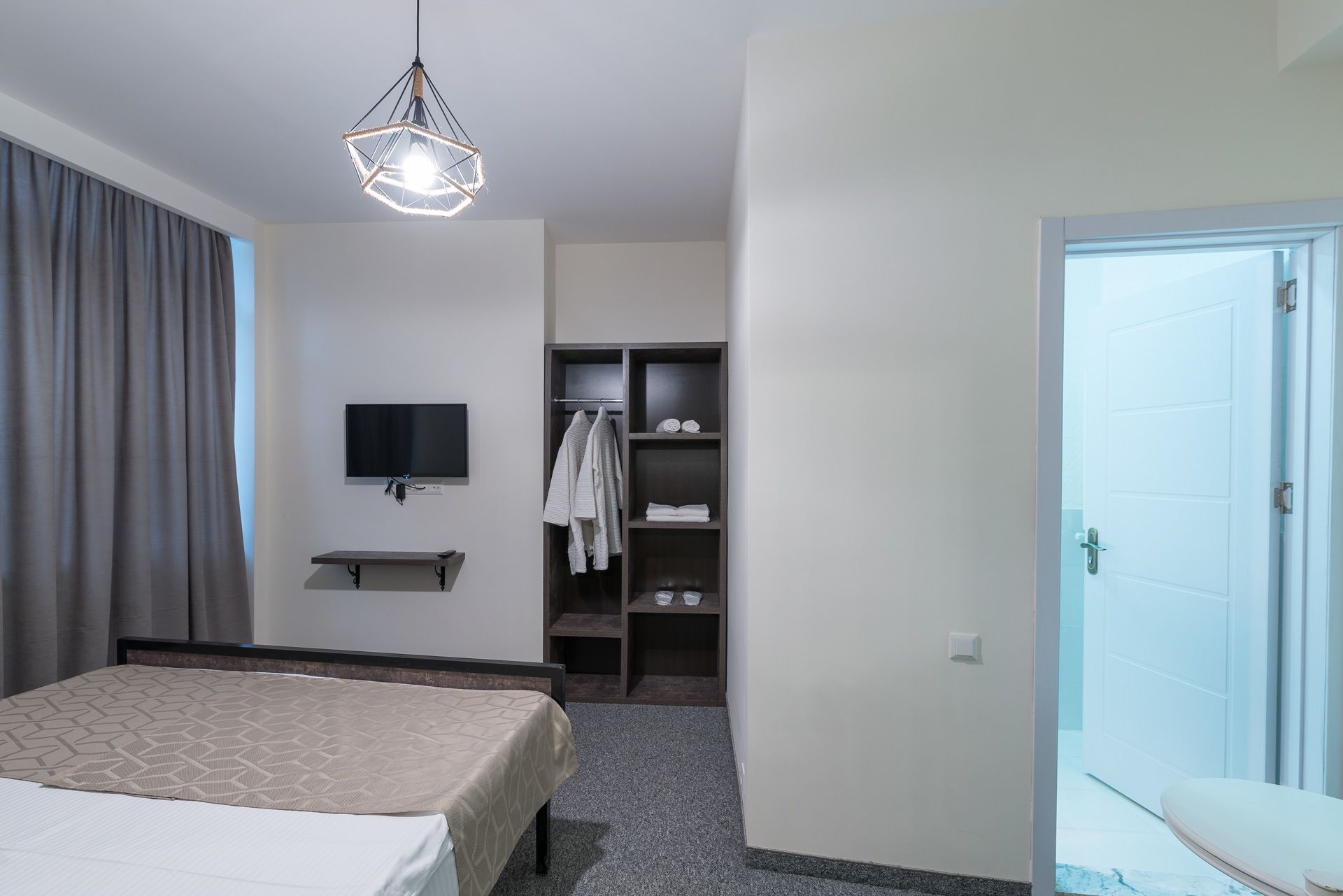 Hotel Opinion