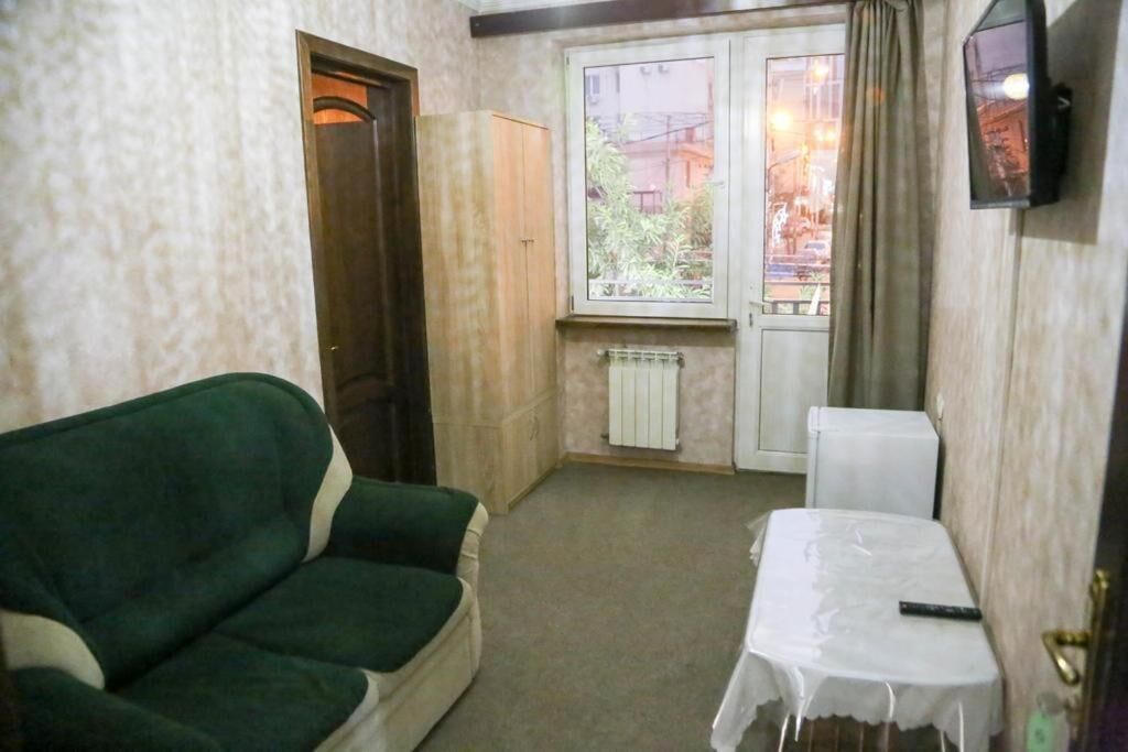 7 Star Hotel