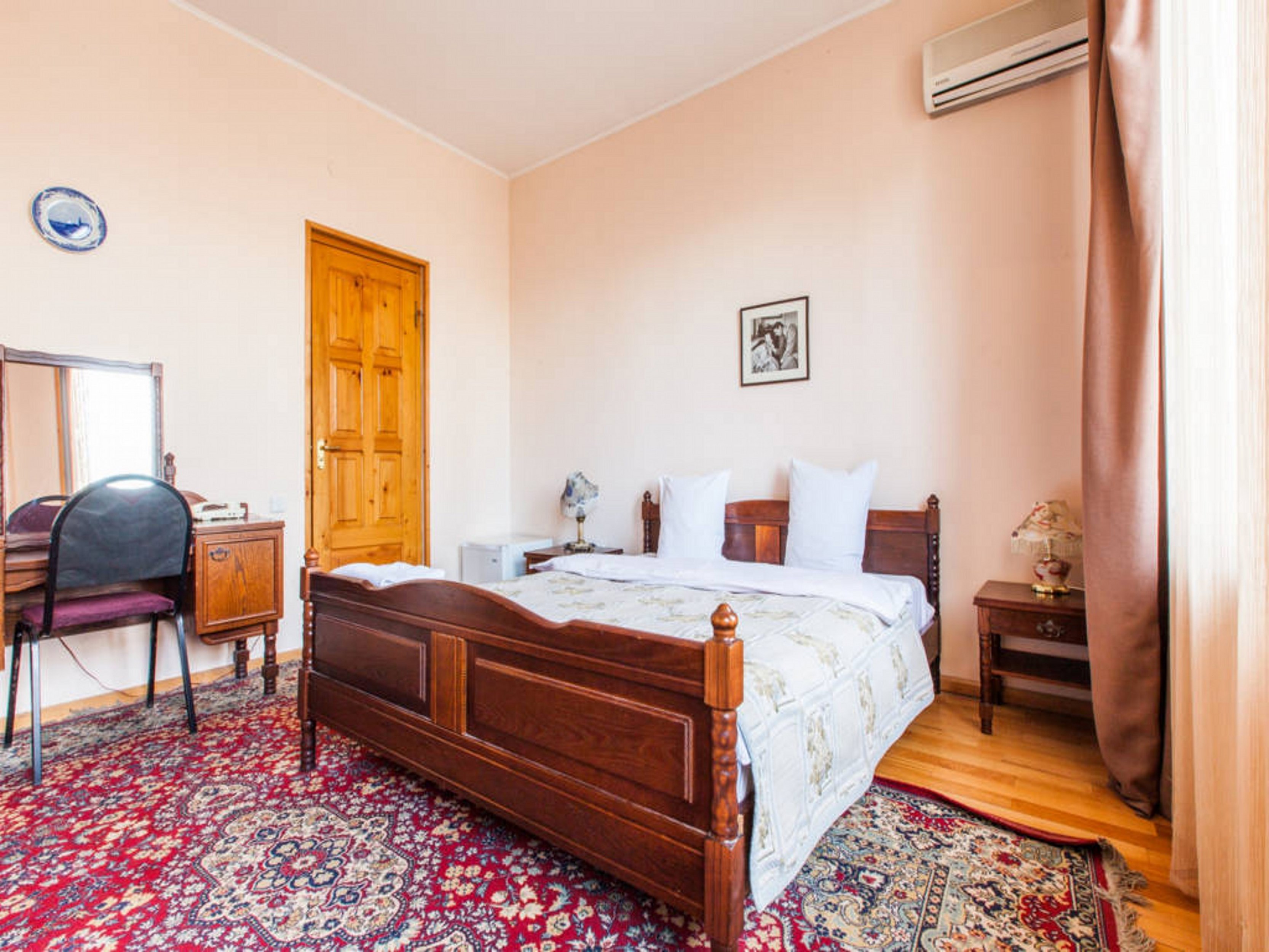 Hotel 38