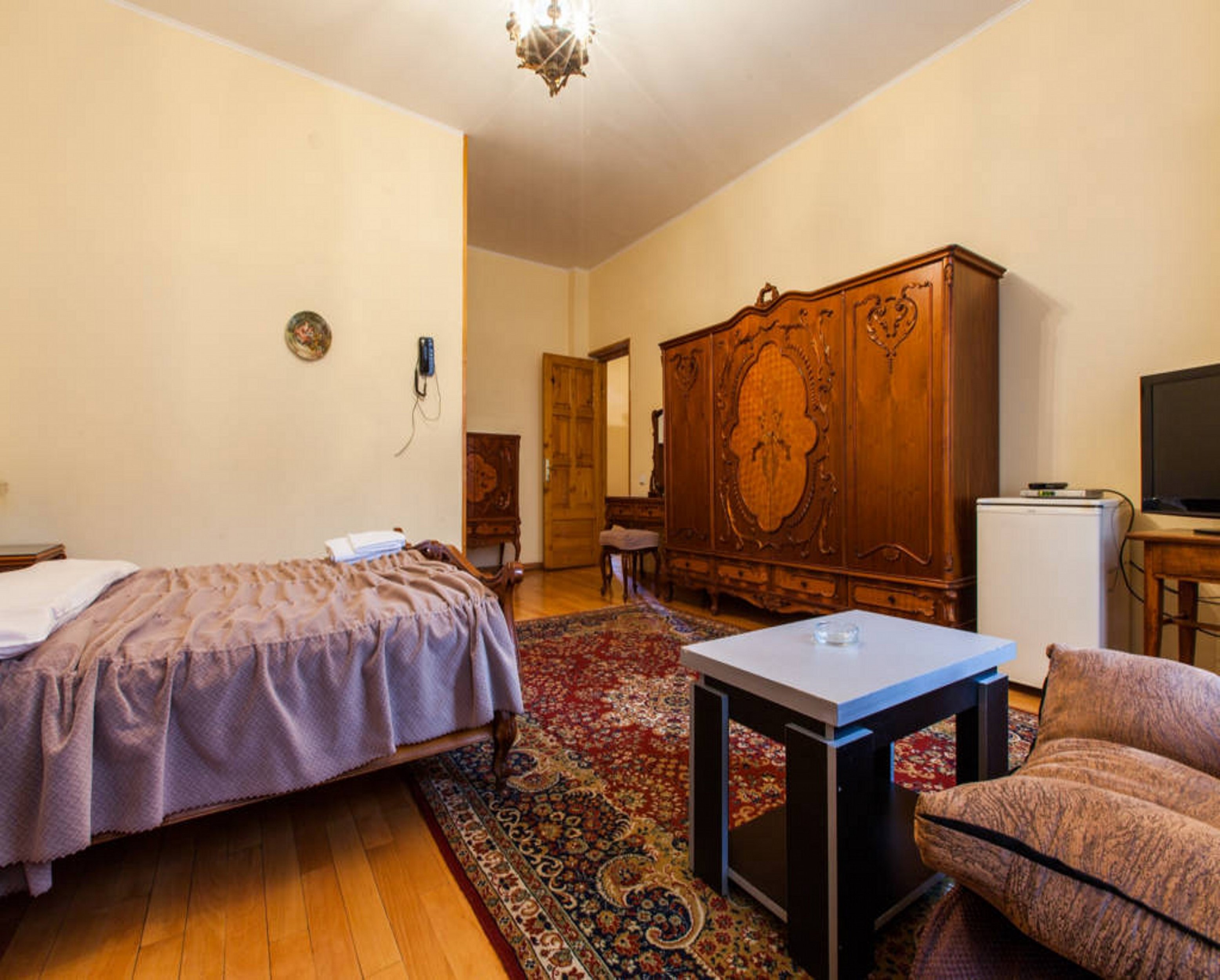 Hotel 38