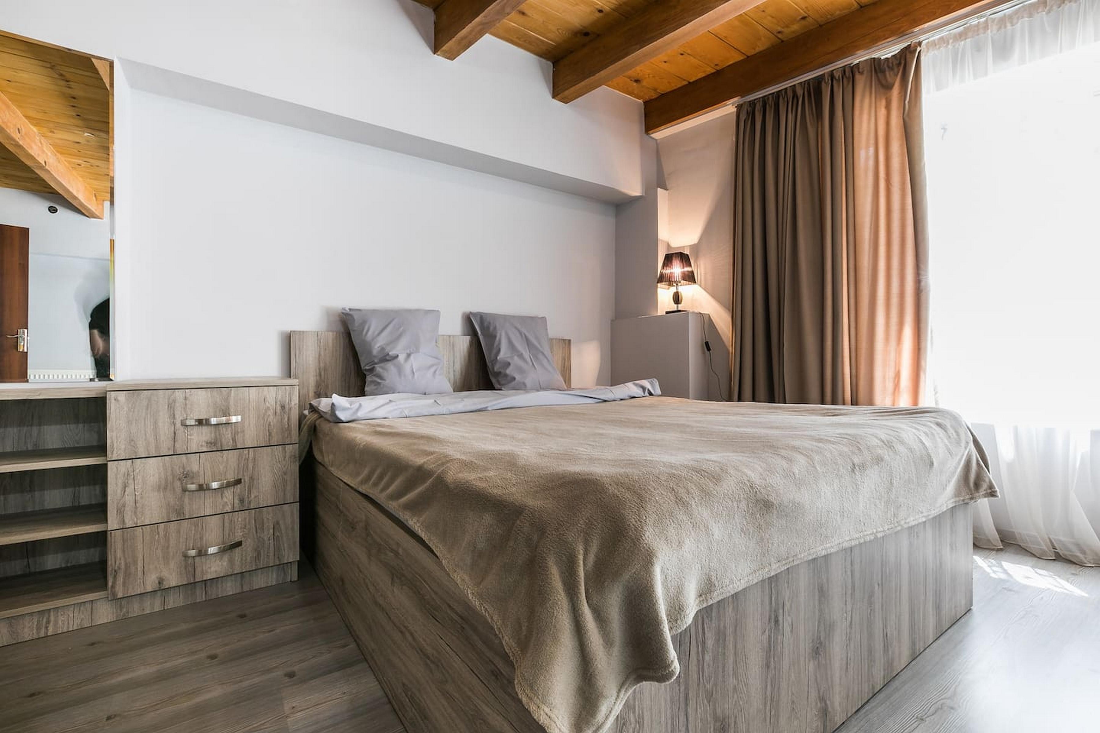 Hotel 38
