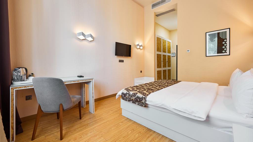 Iveria Inn Hotel