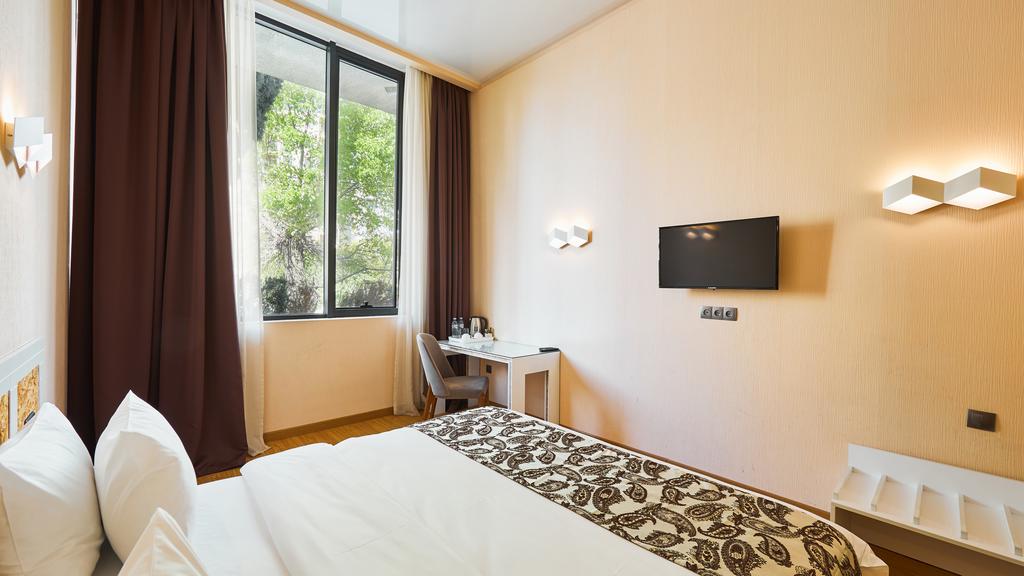 Iveria Inn Hotel