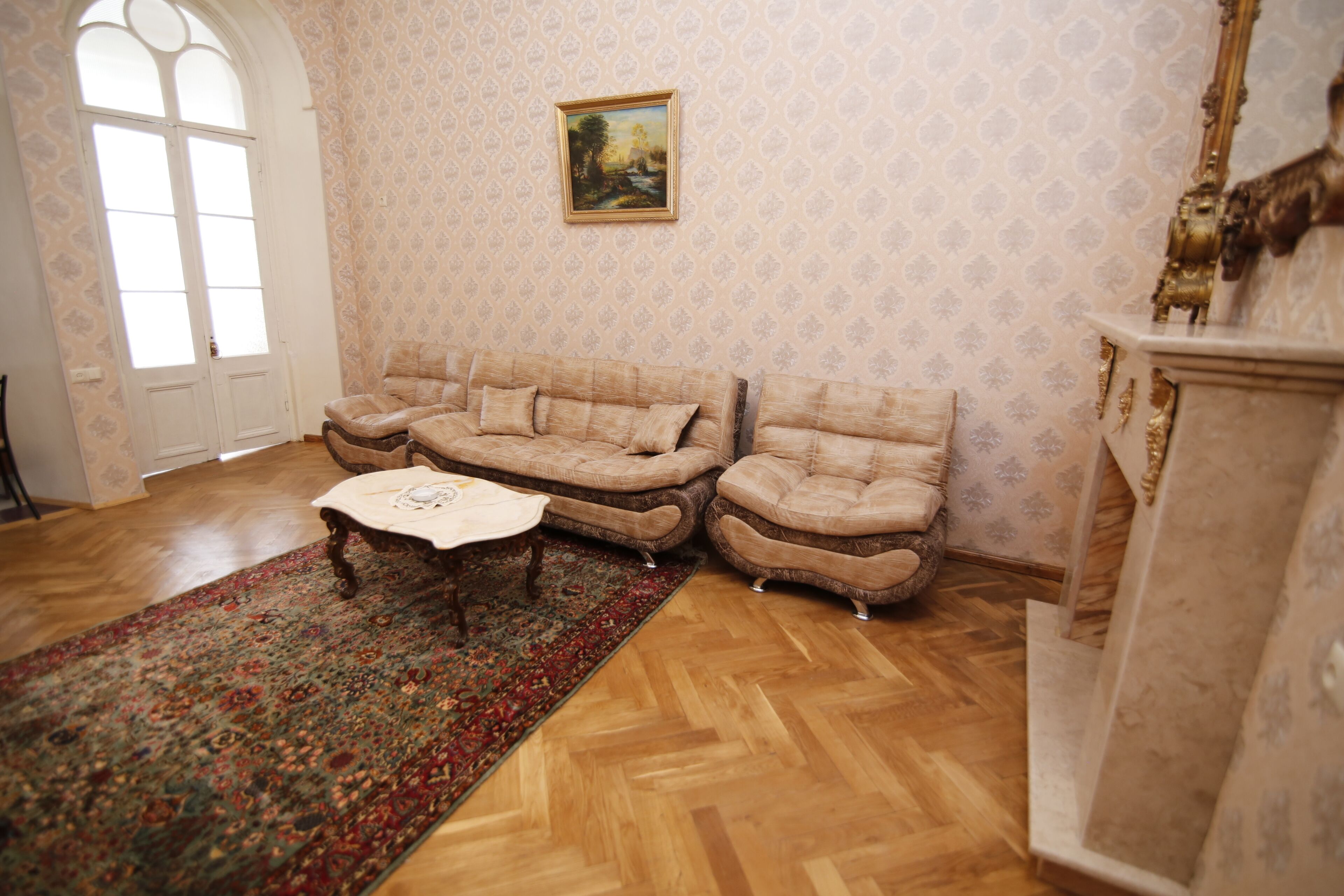 Leon Hostel