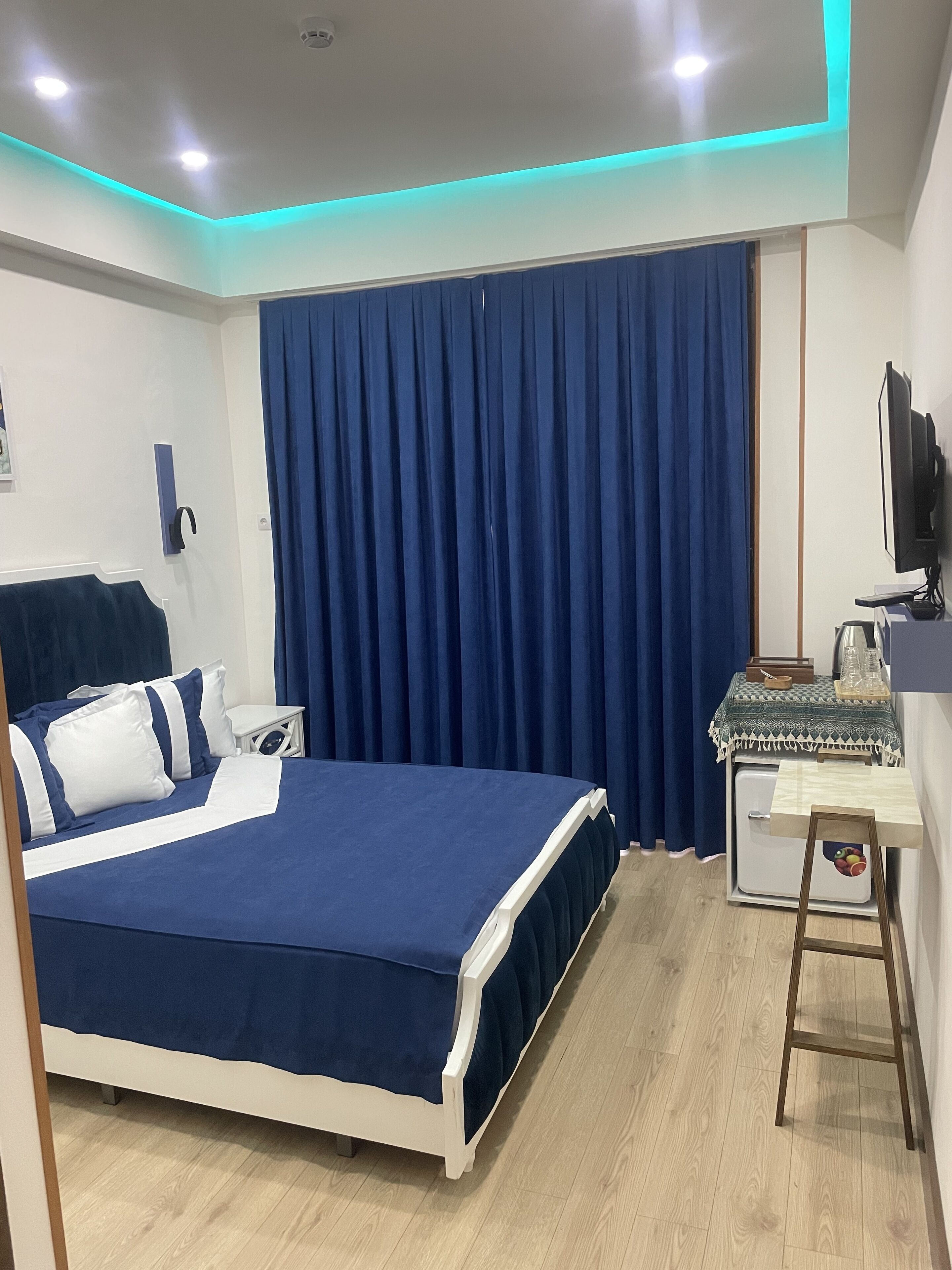 Luxin Hotel