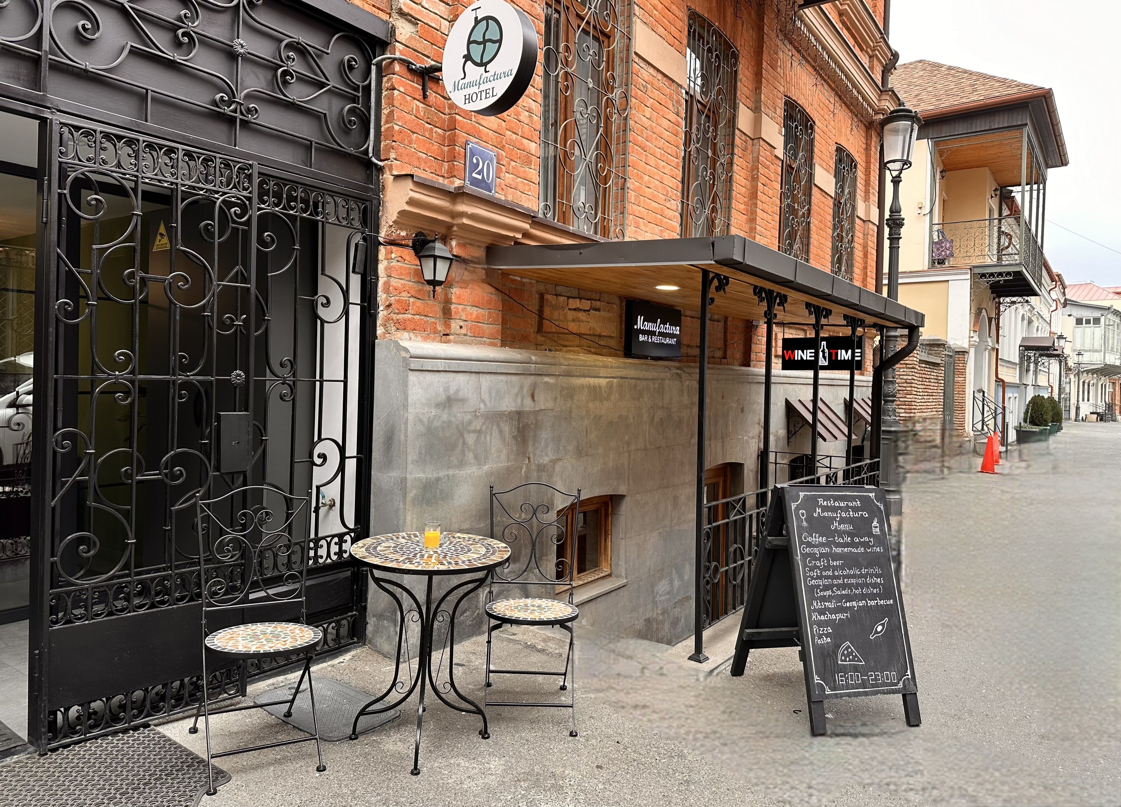 Manufacturer Hotel Tbilisi