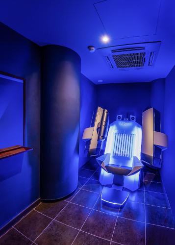 Meta Business Hotel