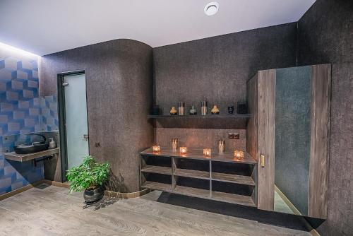 Meta Business Hotel