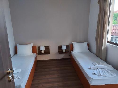 Meta Business Hotel