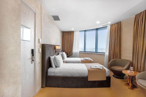 Meta Business Hotel