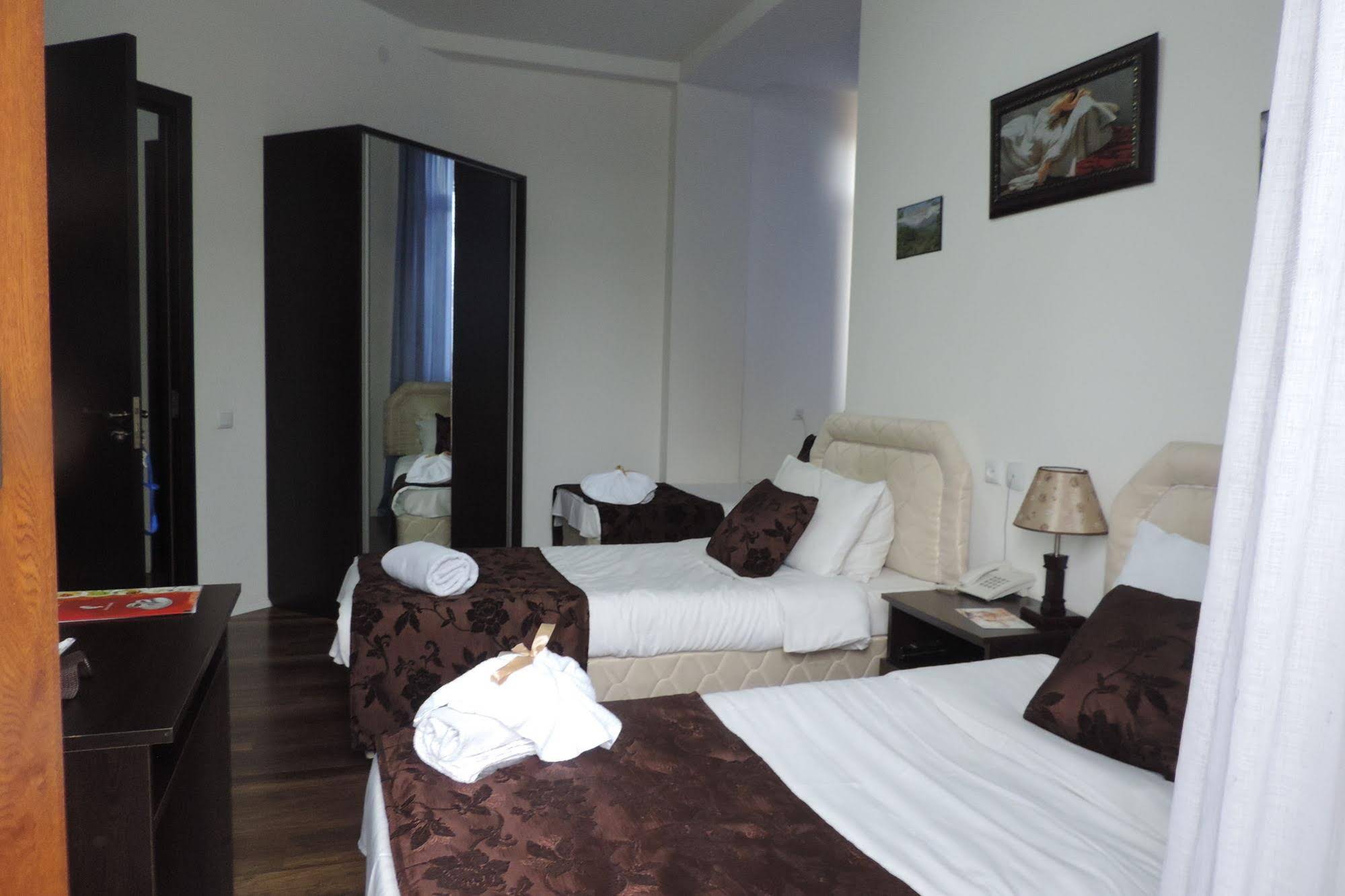 Mirobelle Hotel