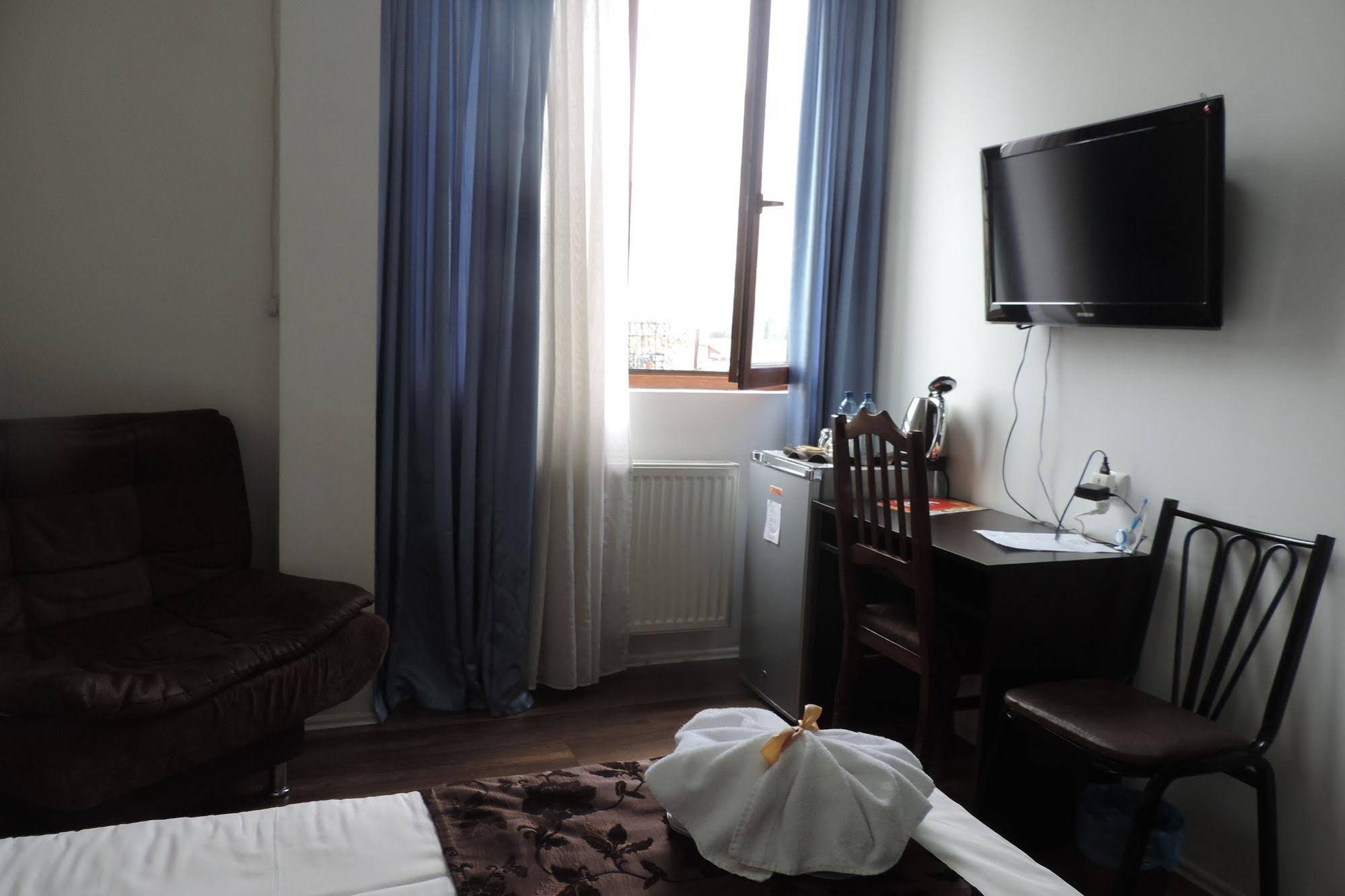 Mirobelle Hotel