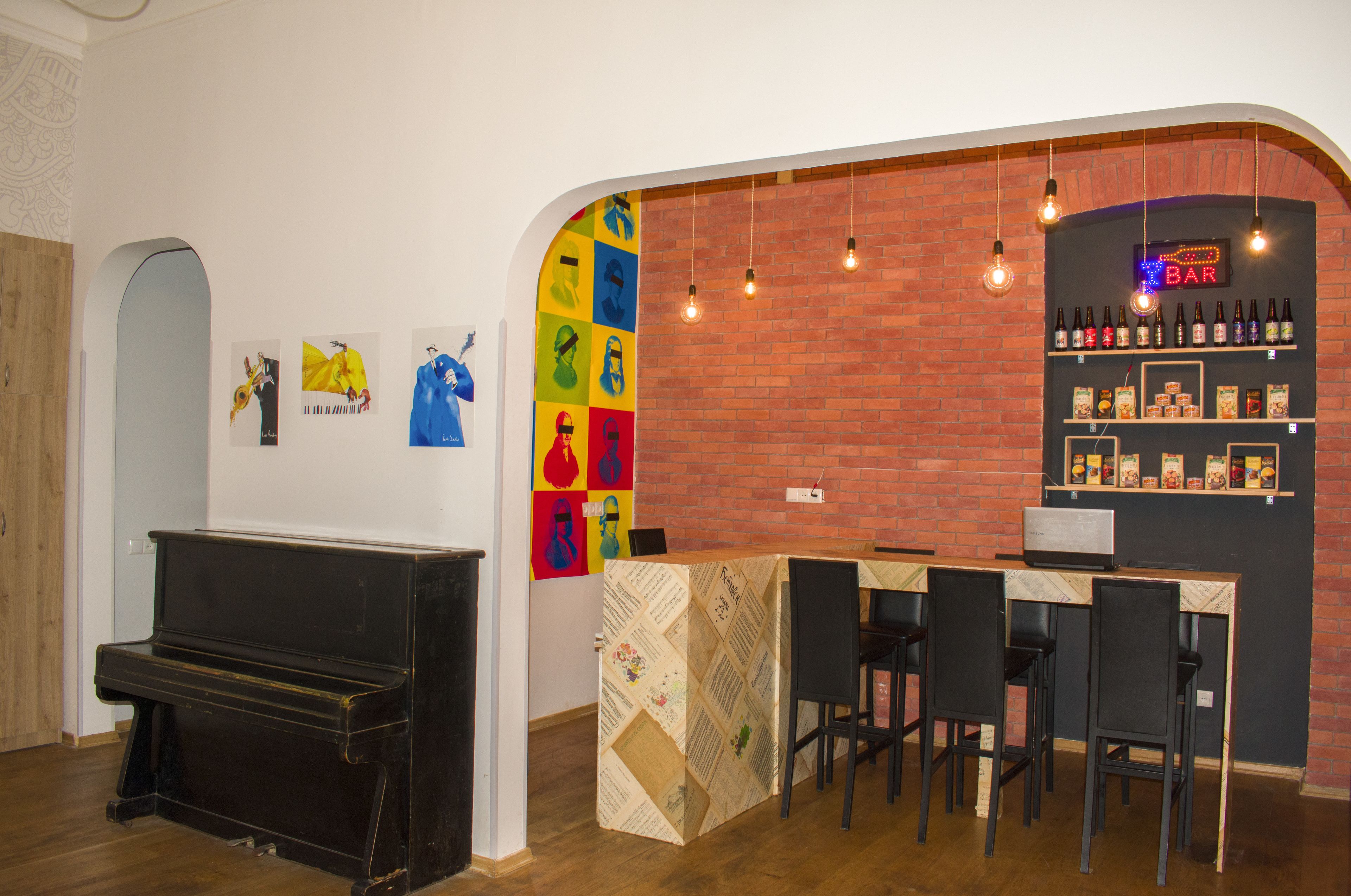 Moosica Hostel