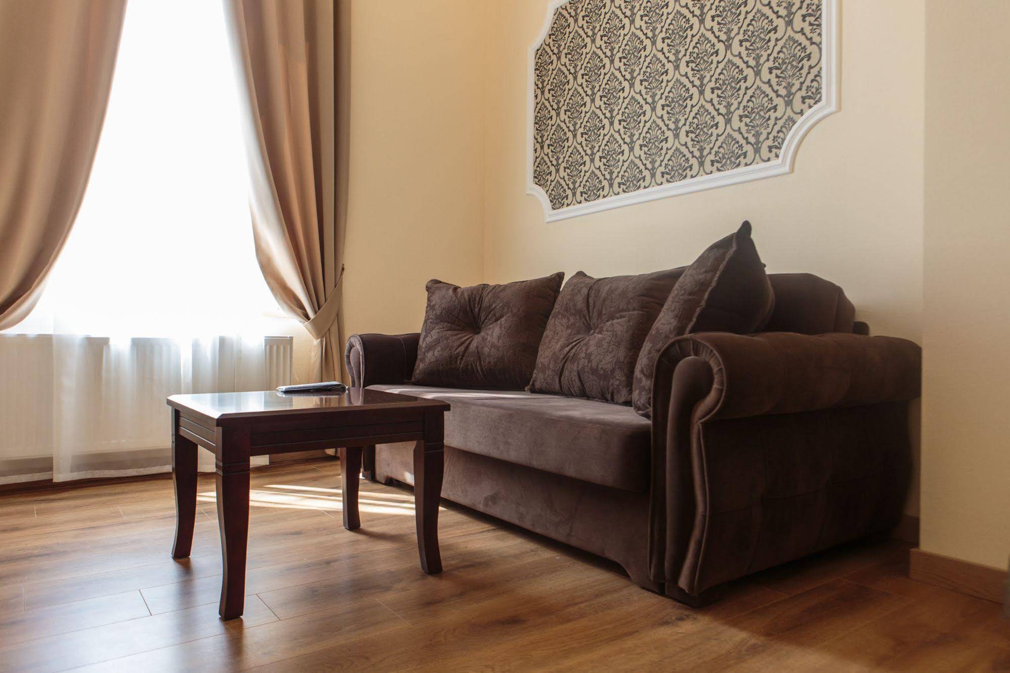 Onegin Rooms
