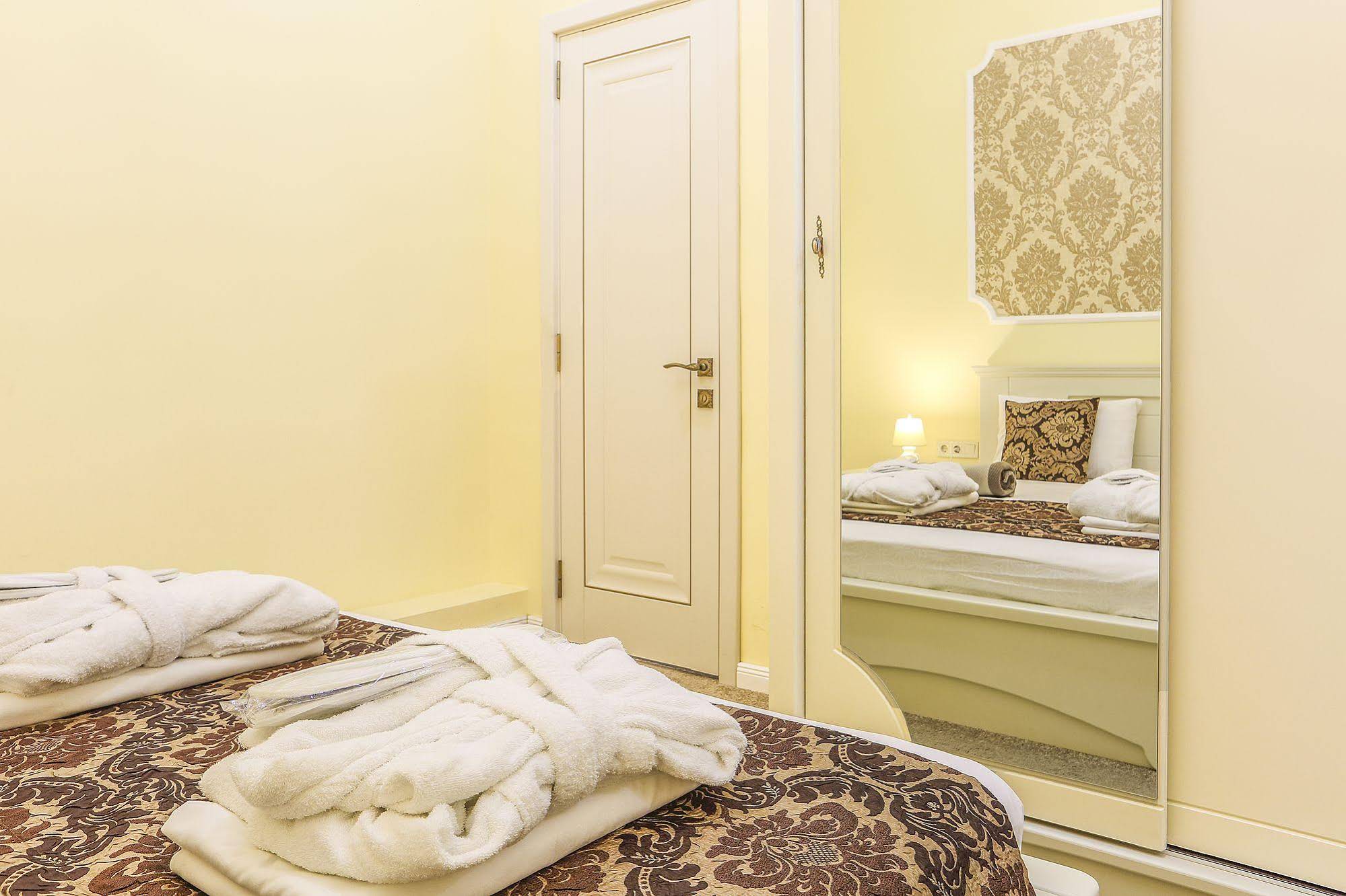 Onegin Rooms