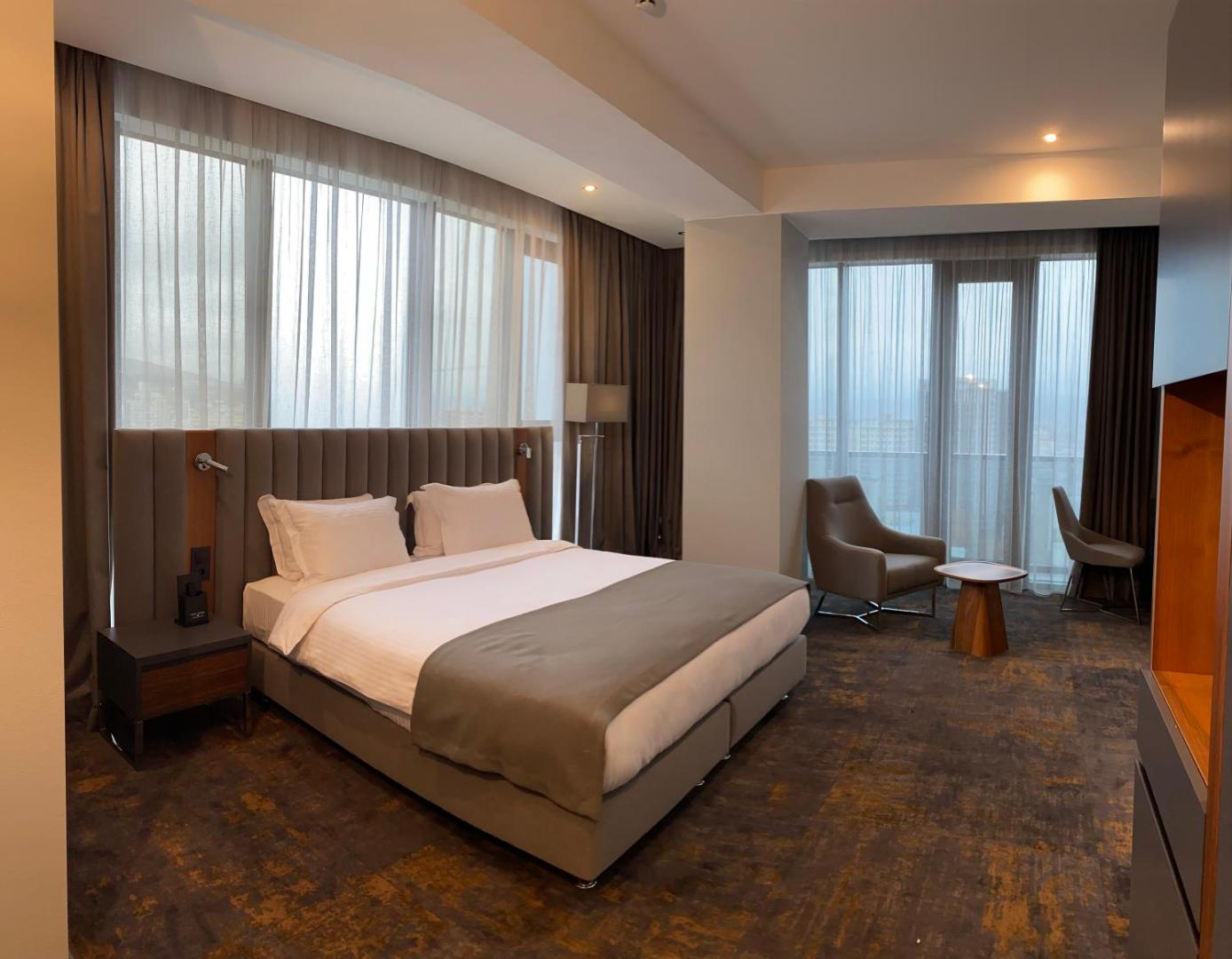 Onyx Hotel