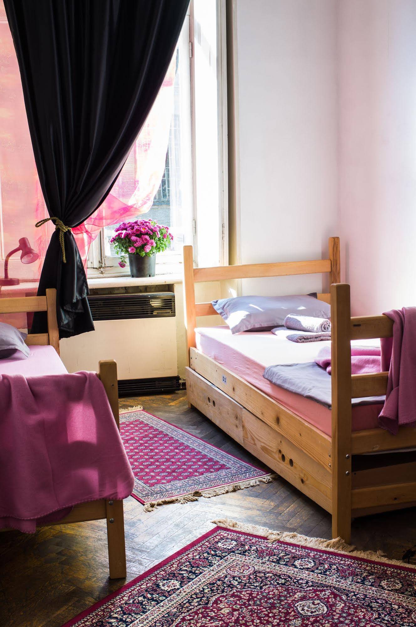 Opera Rooms&Hostel Tbilisi
