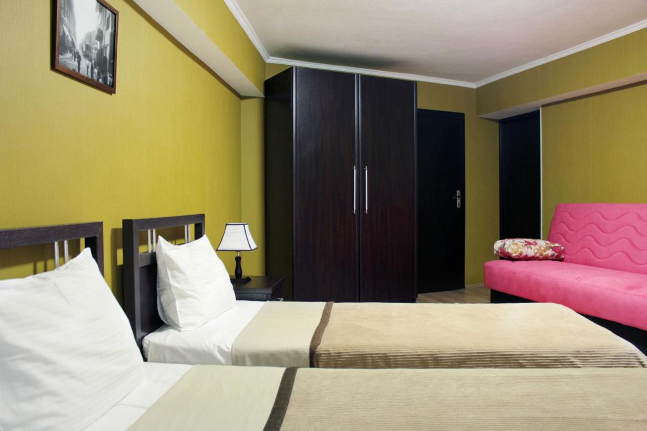 Oriental Hotel