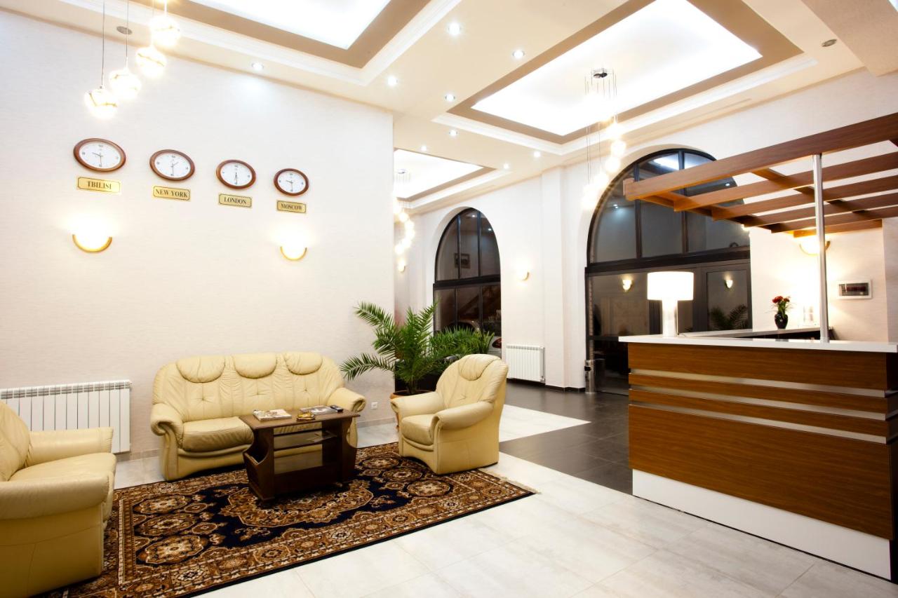Oriental Hotel