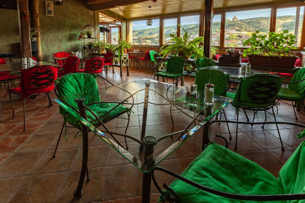 Penthouse Hotel