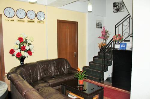 Qeroli Hotel