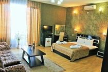 Qeroli Hotel