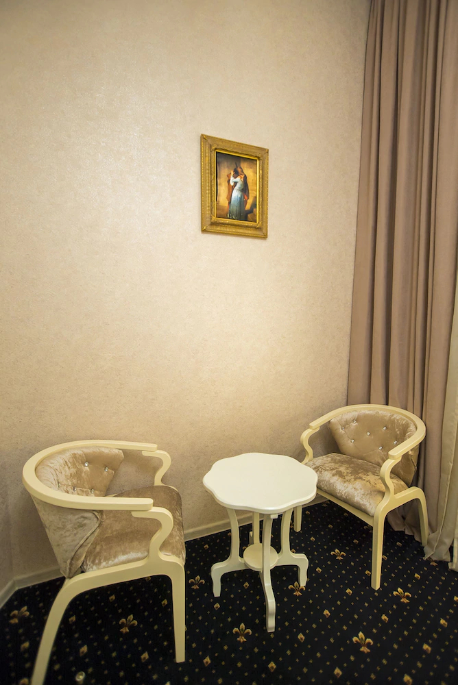 Vintage Hotel