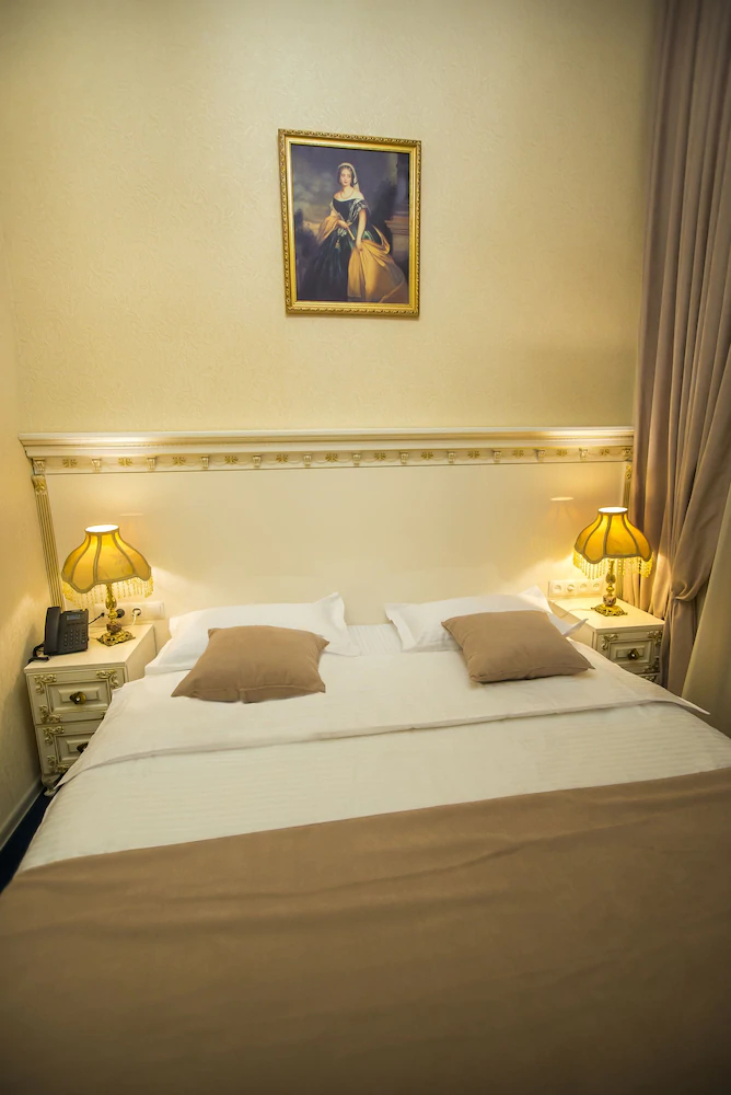 Vintage Hotel