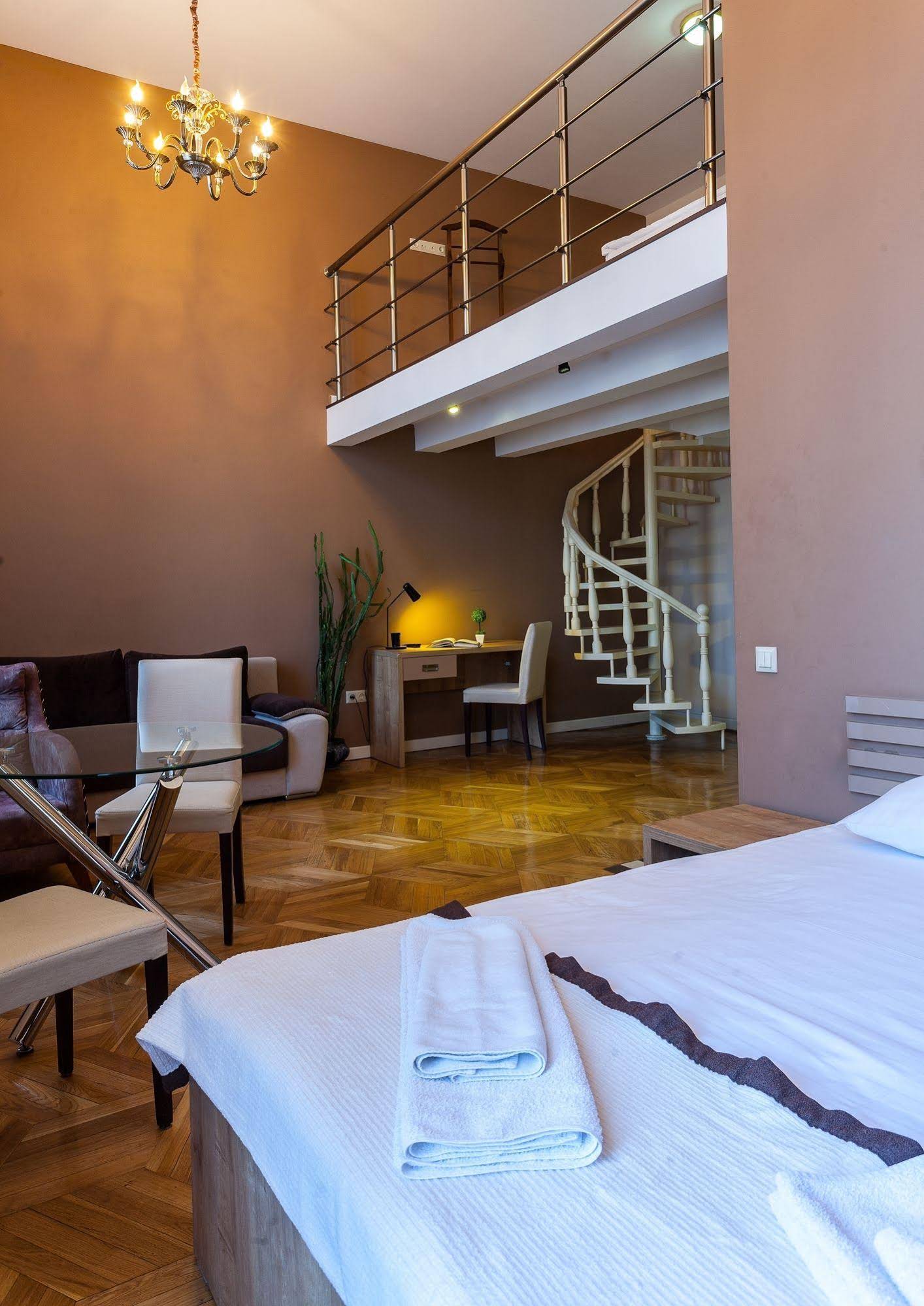 Rustaveli Hotel