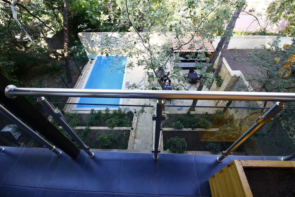 Sani Hotel