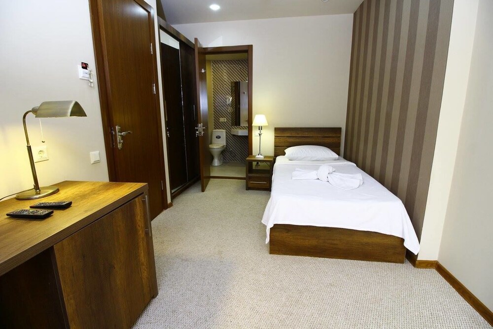 Sani Hotel