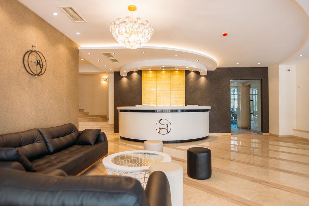 Sephia Hotel