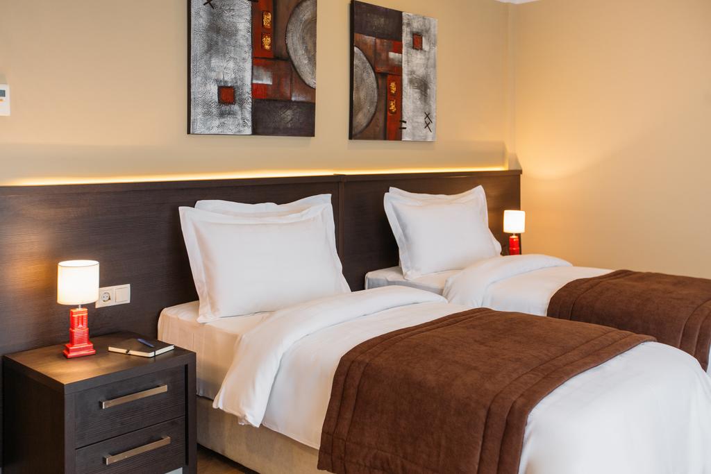 Sephia Hotel