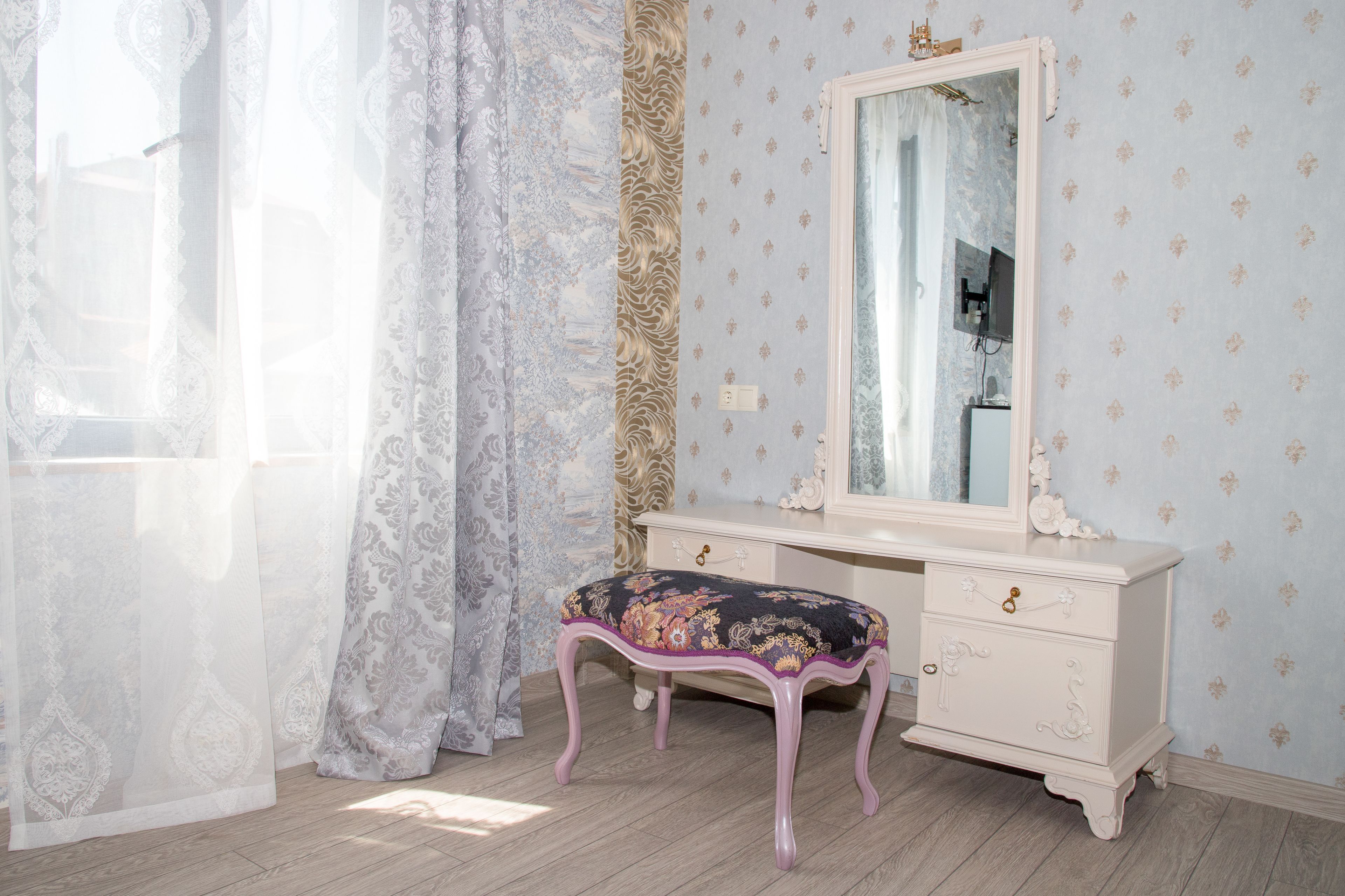 Silver 34 Boutique
