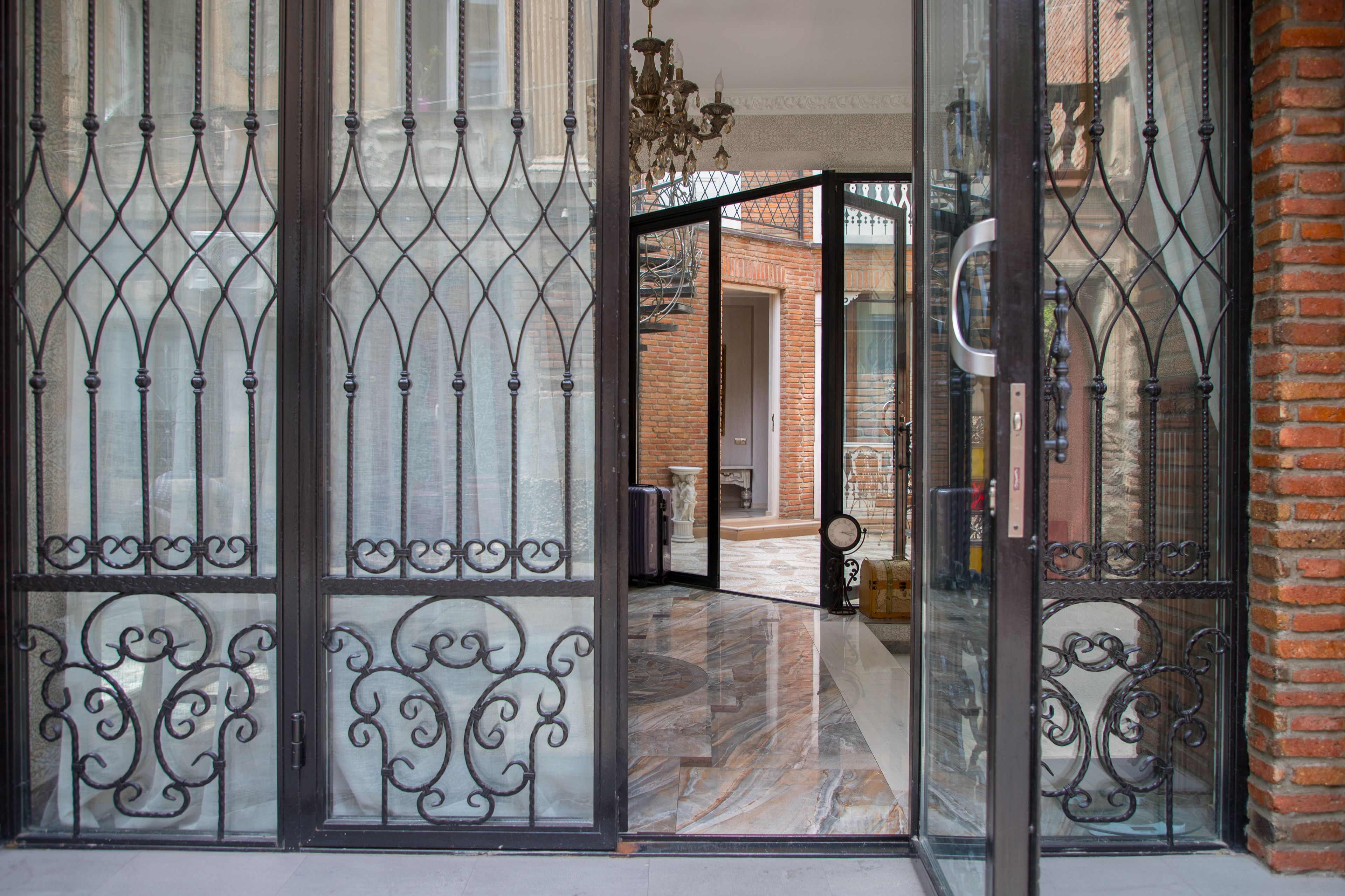 Silver 34 Boutique