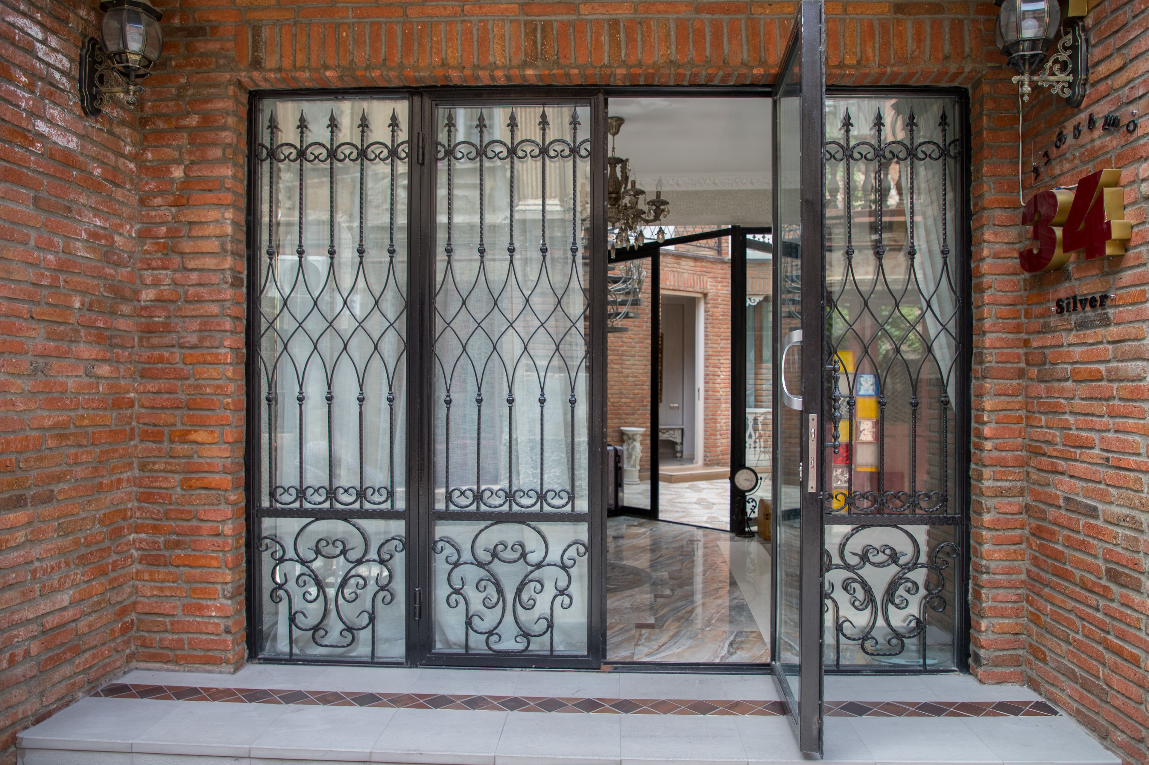 Silver 34 Boutique