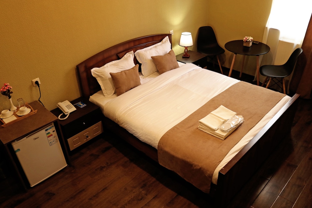 Sisno Hotel