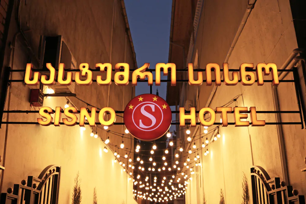 Sisno Hotel