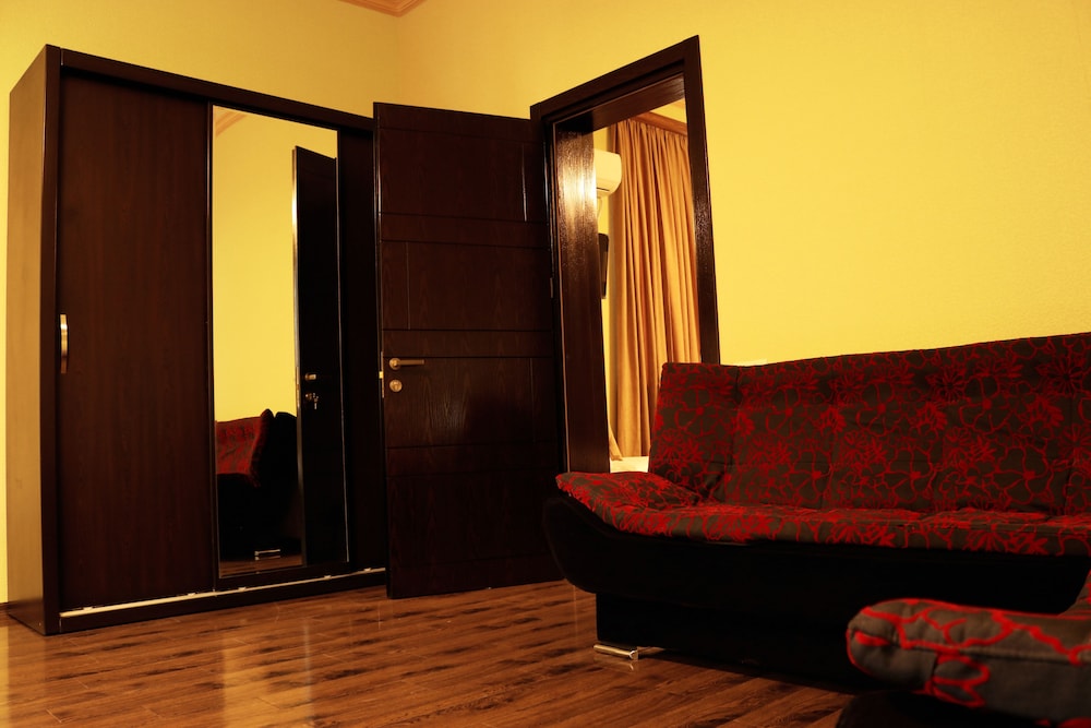 Sisno Hotel