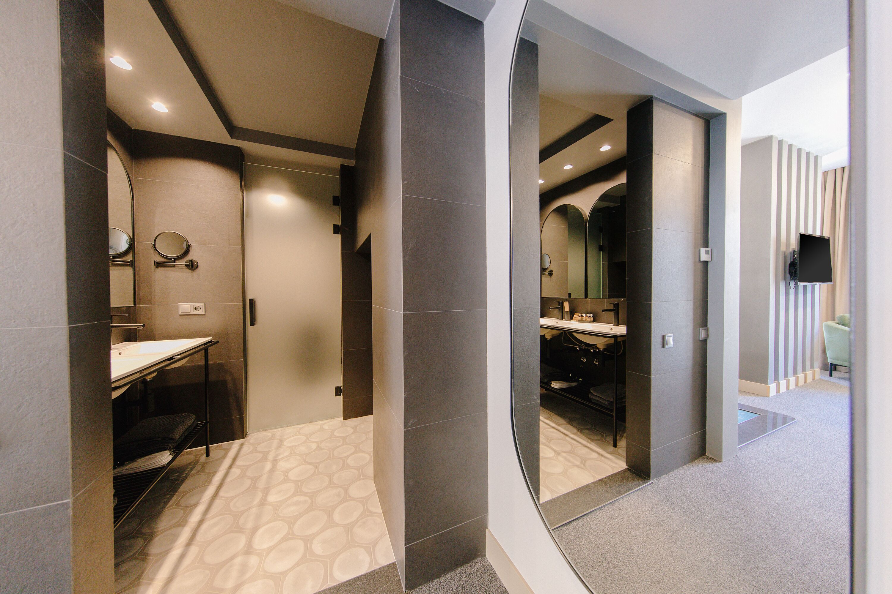 Strofi Hotel