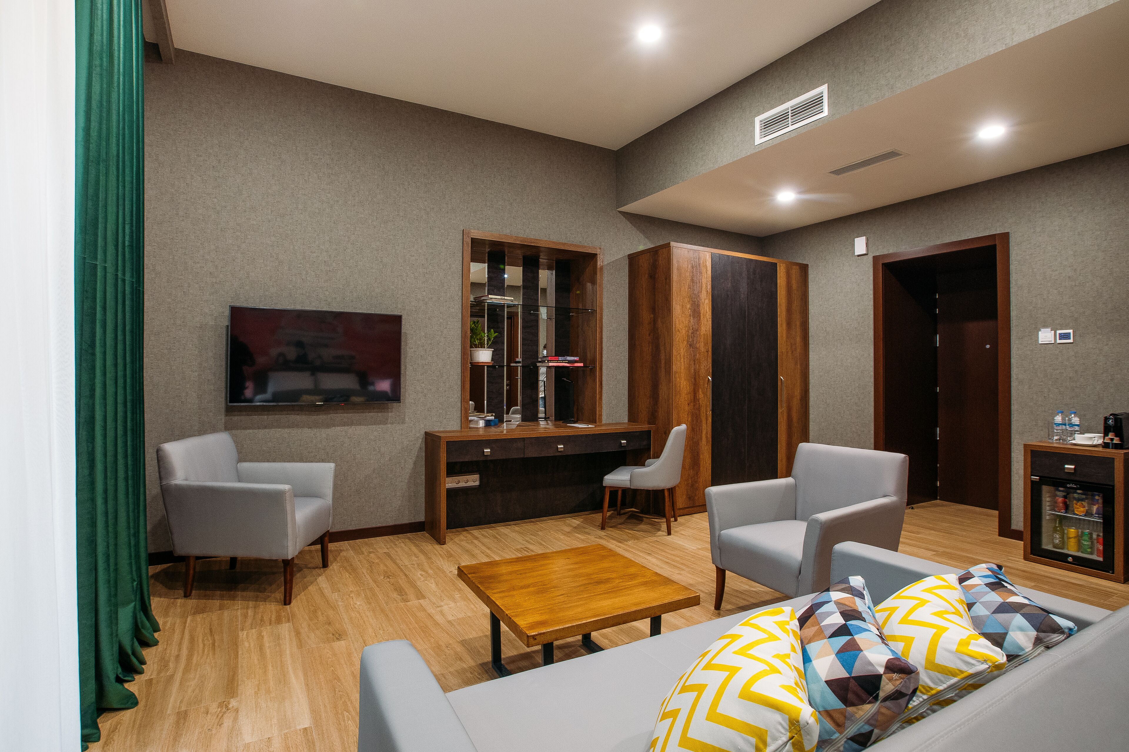 Theory Hotel