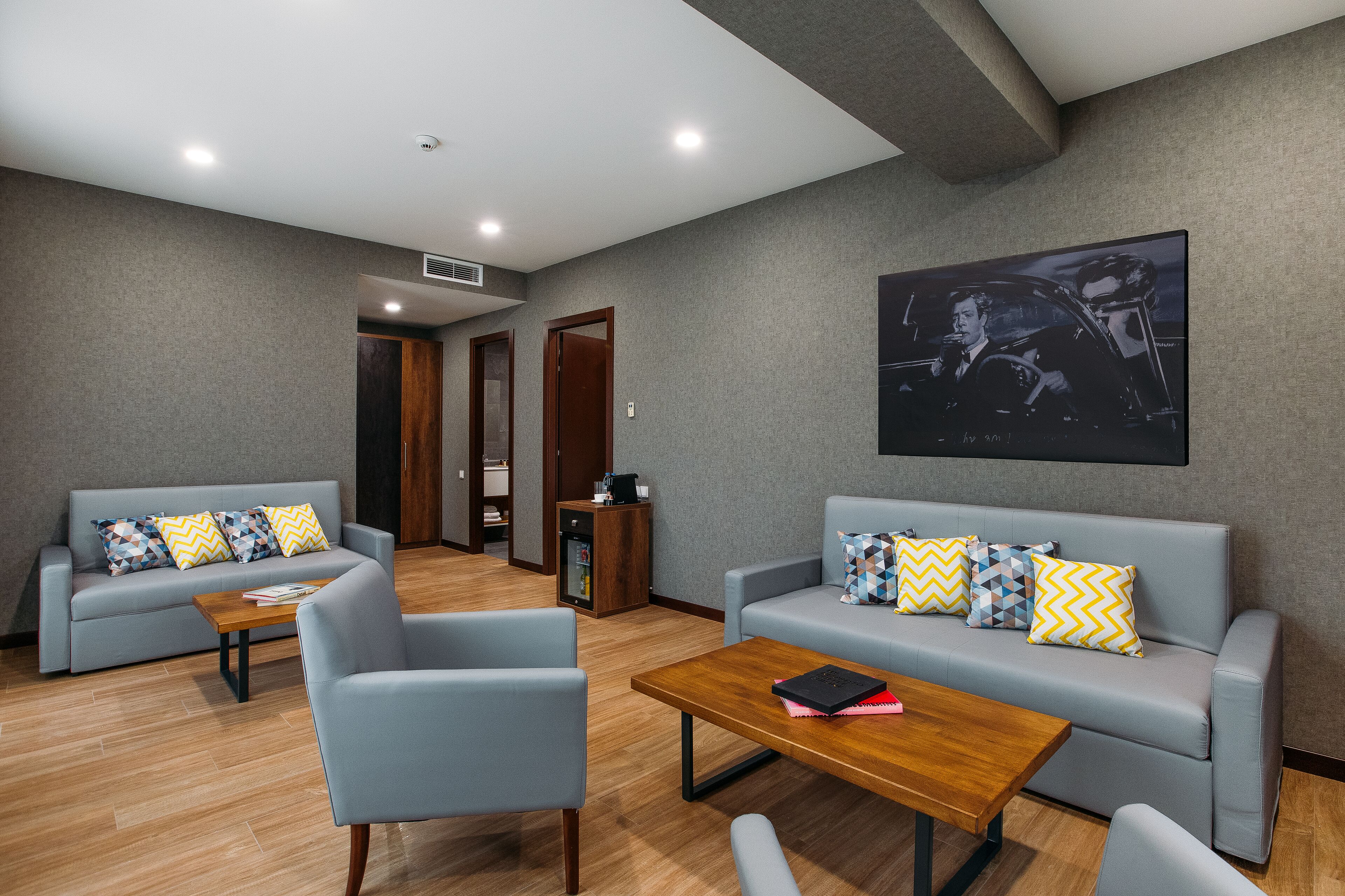 Theory Hotel