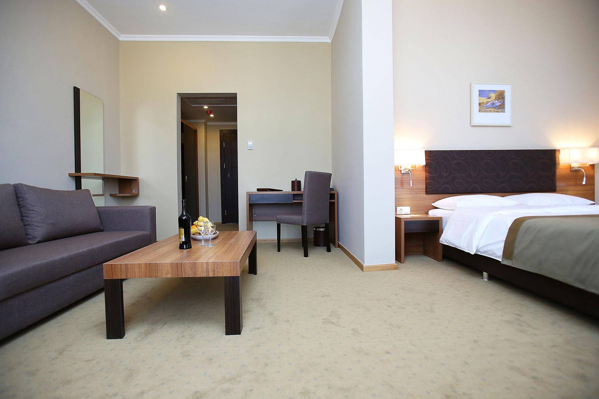 Tskaltubo Plaza Hotel & Resort