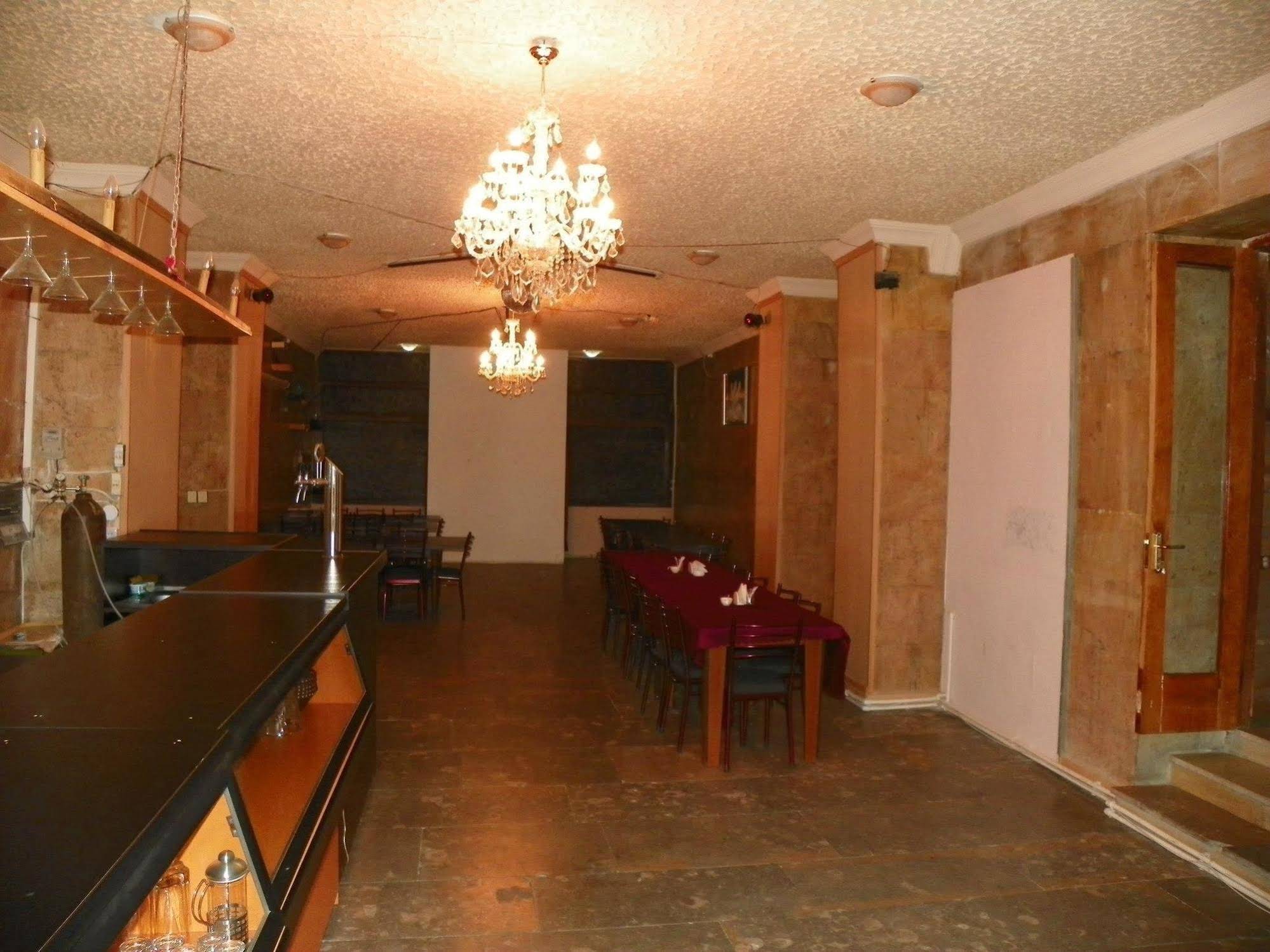 Hereti Hotel