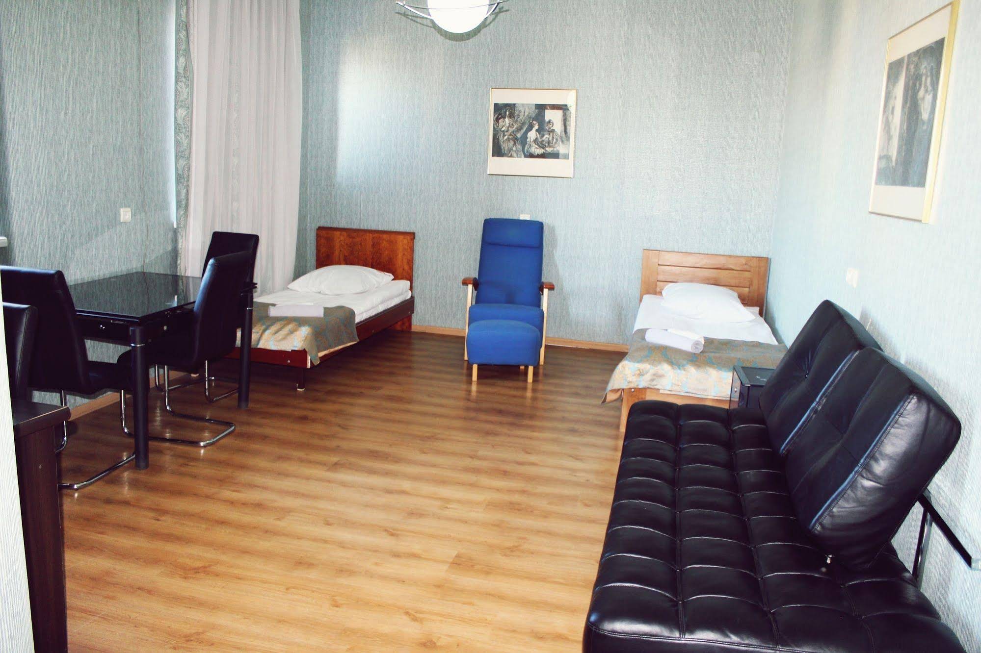 Hotel Alaznis Veli