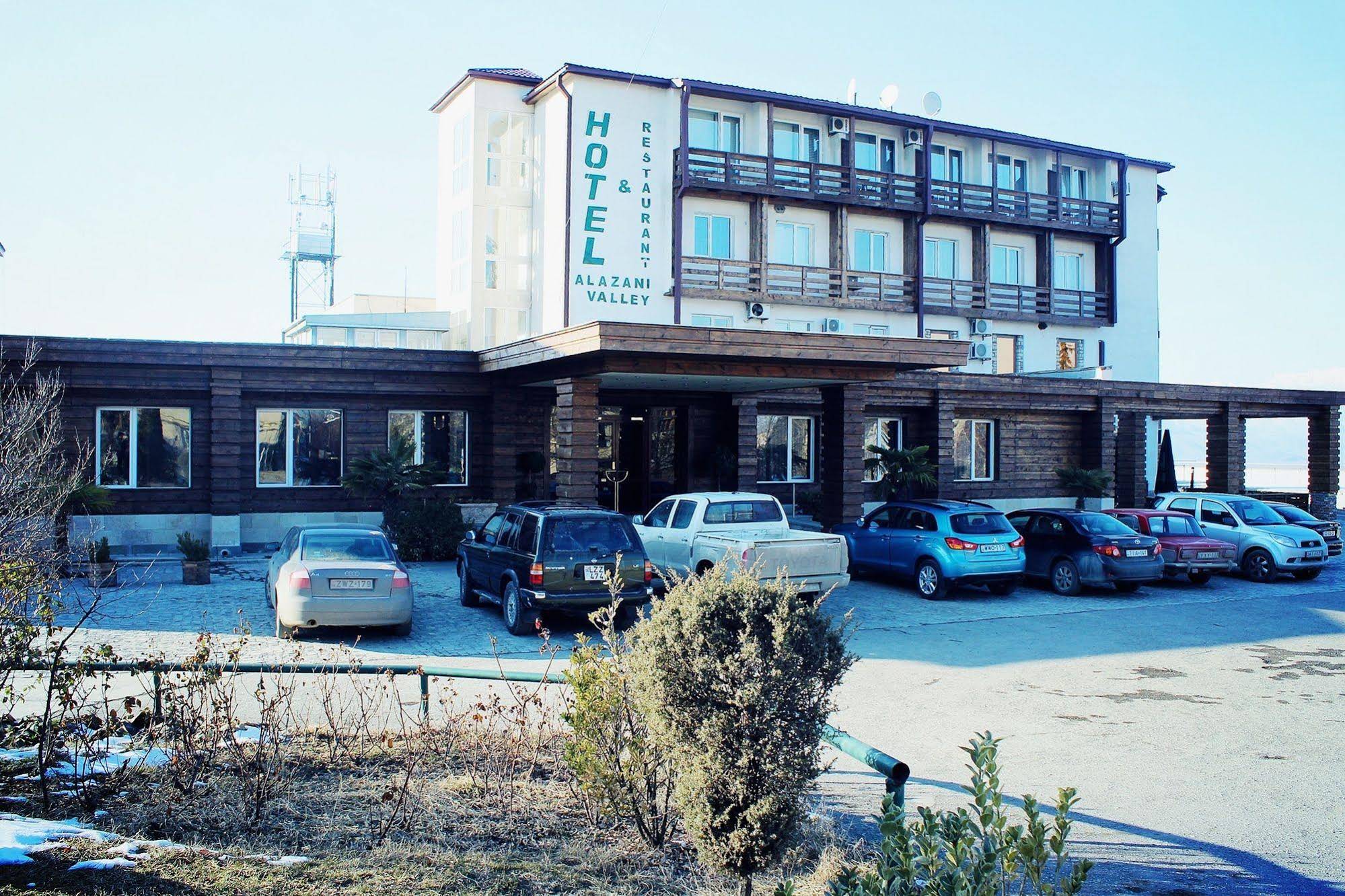 Hotel Alaznis Veli