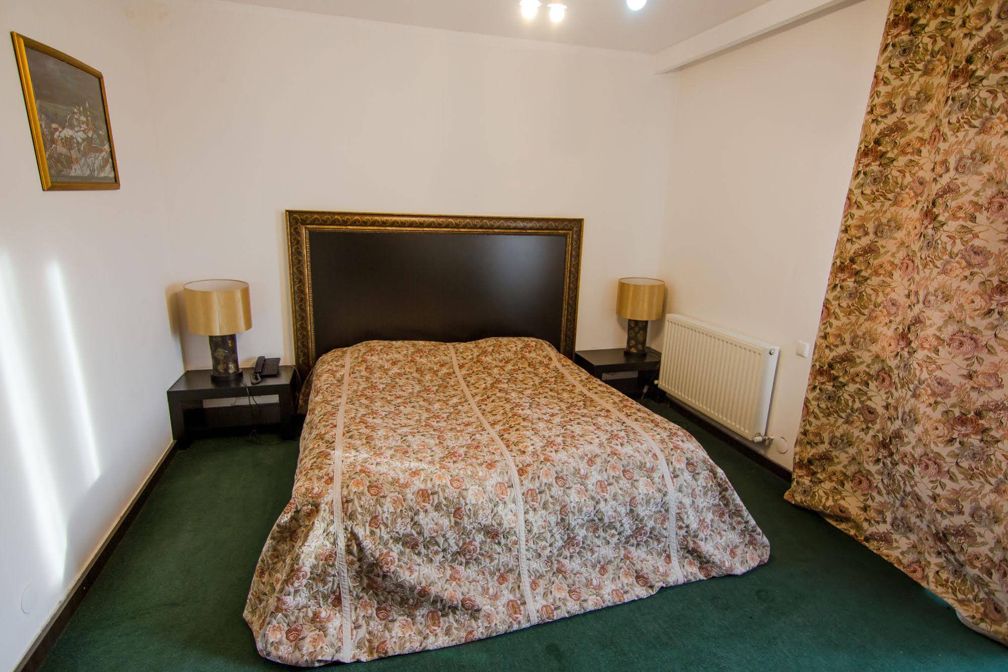 Hotel Rcheuli Marani