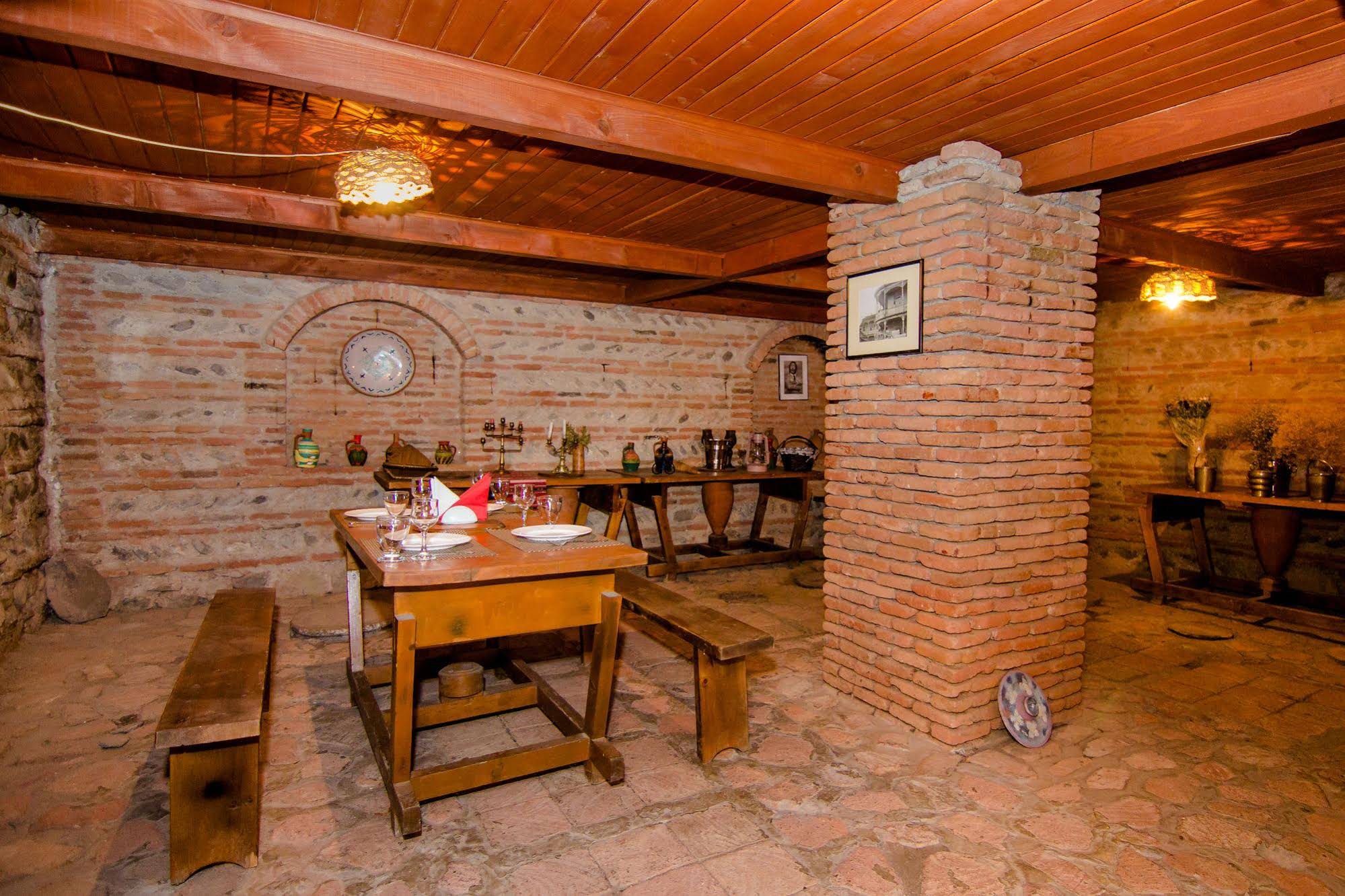 Hotel Rcheuli Marani