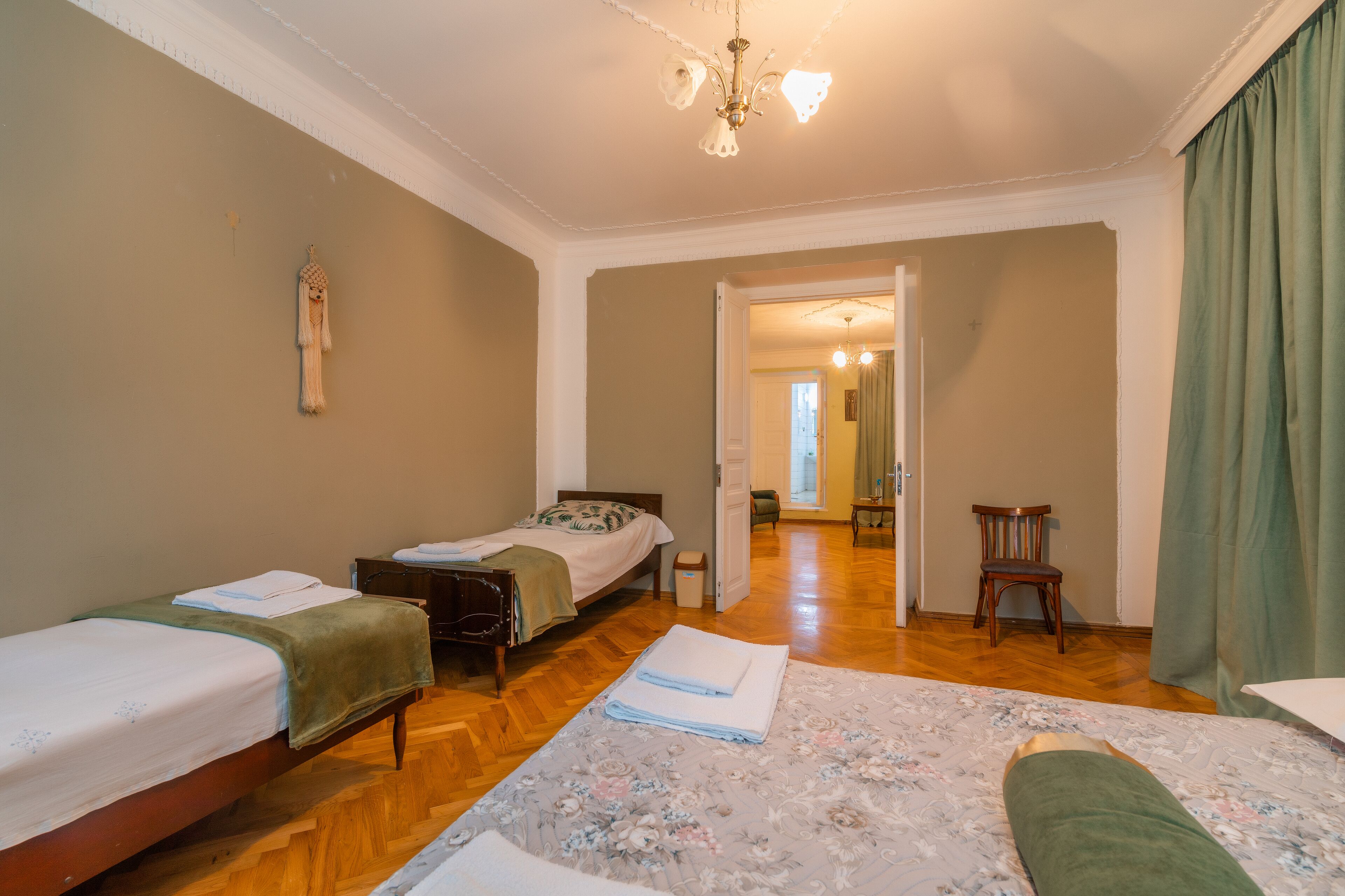 Anna's Guest House
